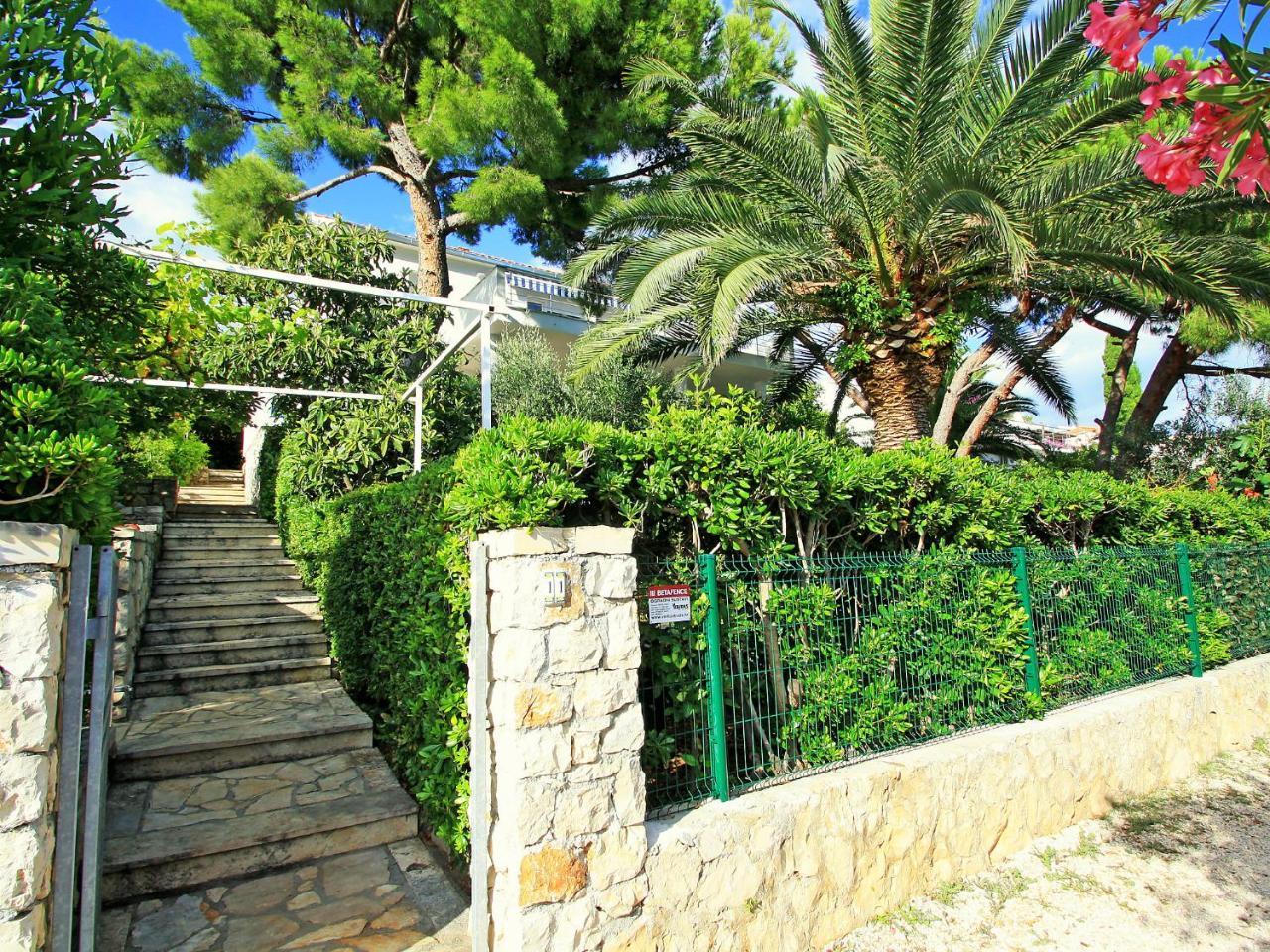 Apartment Amiela Trogir Extérieur photo